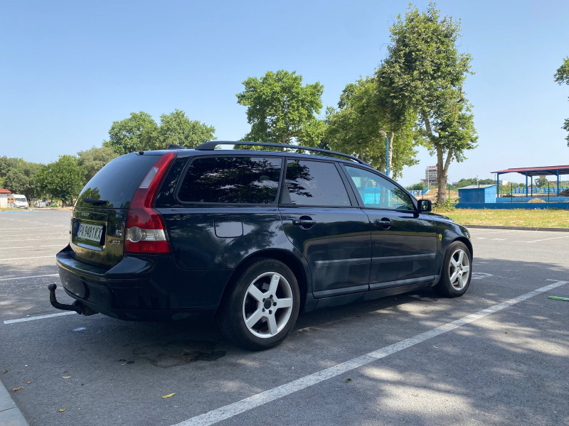 Volvo V50 2.0D, снимка 4 - Автомобили и джипове - 46319184