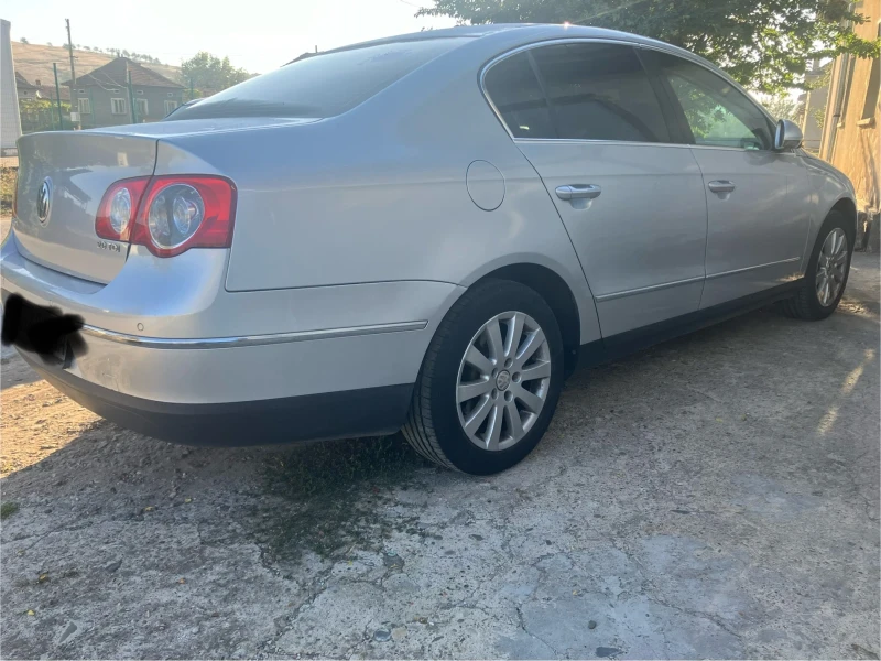 VW Passat 2.0 TDI, снимка 4 - Автомобили и джипове - 47383973