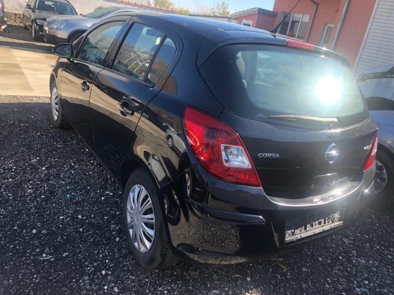 Opel Corsa 1.2, снимка 6 - Автомобили и джипове - 47883676