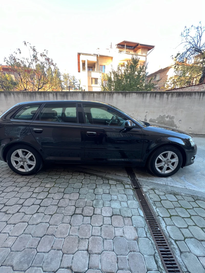 Audi A3 2.0TDI Facelift Sportback xenon , снимка 4 - Автомобили и джипове - 48030851