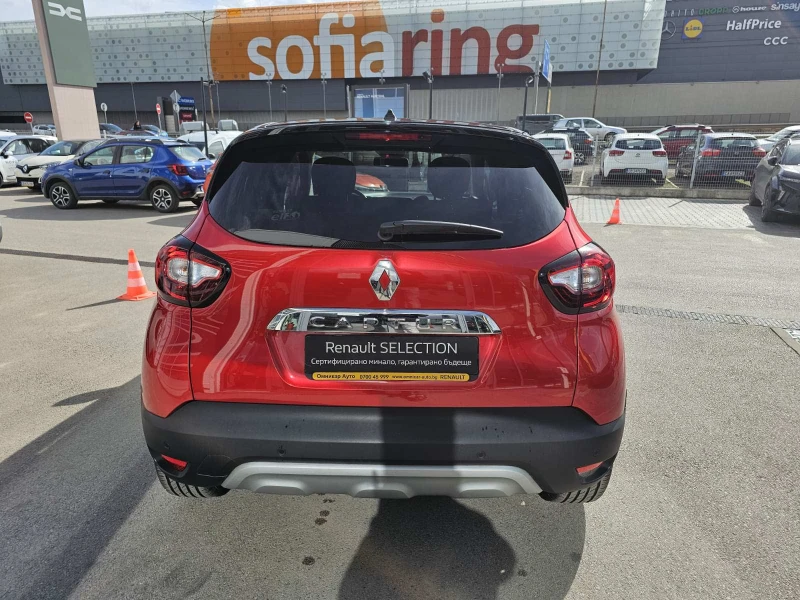 Renault Captur 1.3 TCe 150 EDC, снимка 6 - Автомобили и джипове - 49596453