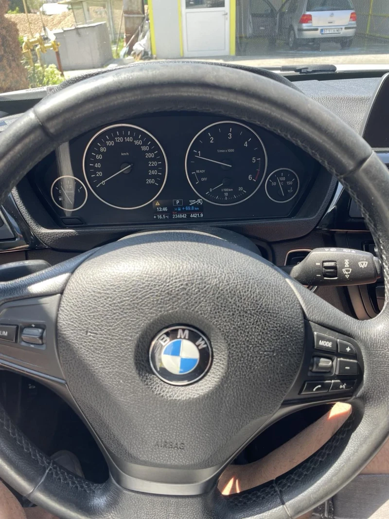 BMW 320 F 31 сменена верига, снимка 13 - Автомобили и джипове - 52178247
