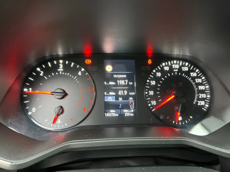 Renault Clio 1.5DCI/86K.С., снимка 9 - Автомобили и джипове - 52688725