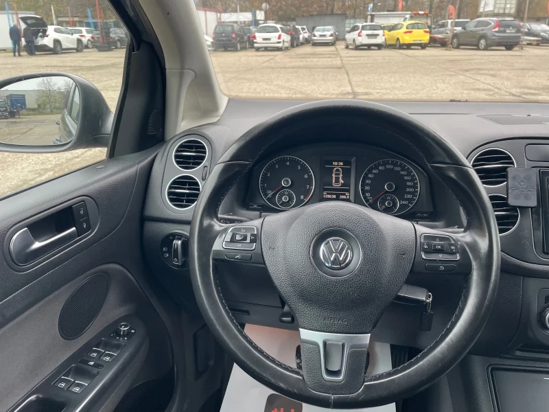 VW Golf Plus  1.6 BiFuel 102кс HIGHLINE, снимка 12 - Автомобили и джипове - 52399043