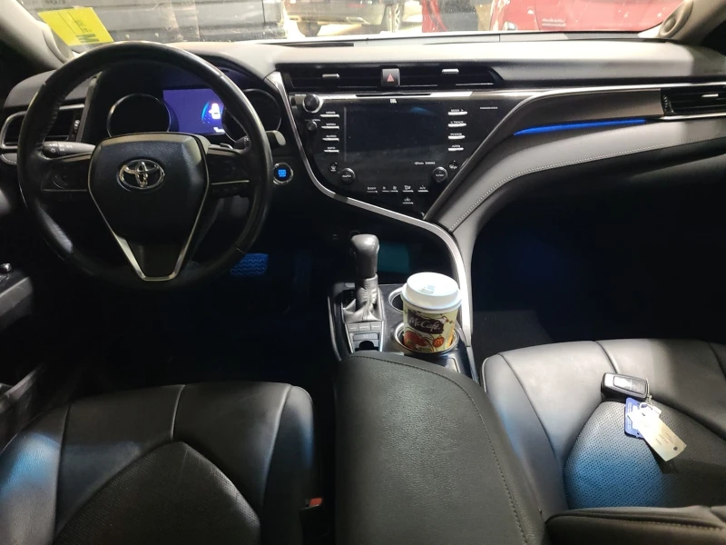 Toyota Camry XSE * * V6 * * CARFAX * * АВТО КРЕДИТ * * , снимка 6 - Автомобили и джипове - 52774360