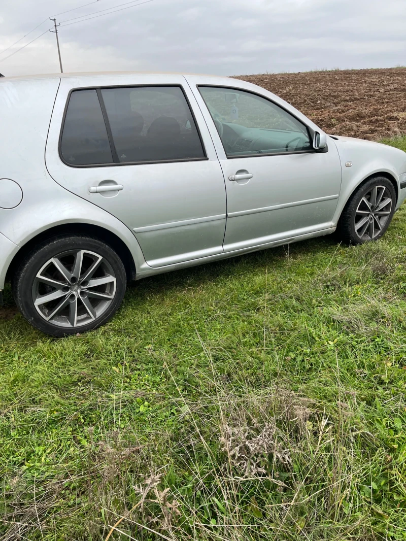 VW Golf 4, снимка 3 - Автомобили и джипове - 52865645