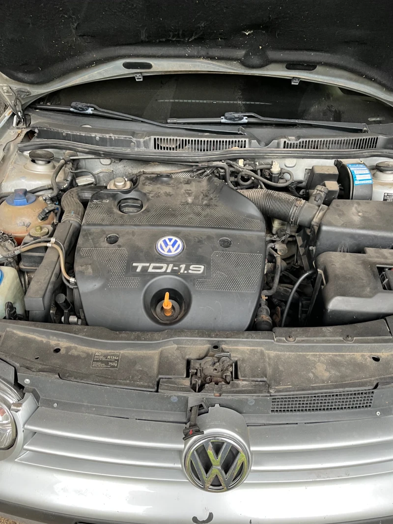 VW Golf 4, снимка 6 - Автомобили и джипове - 52865645