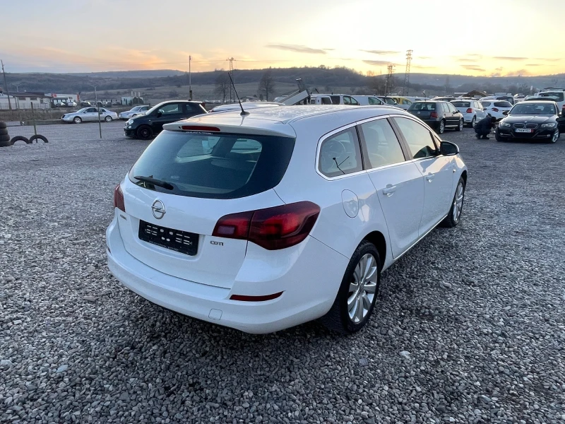 Opel Astra 1.7 cdti Cosmo, снимка 5 - Автомобили и джипове - 52932032
