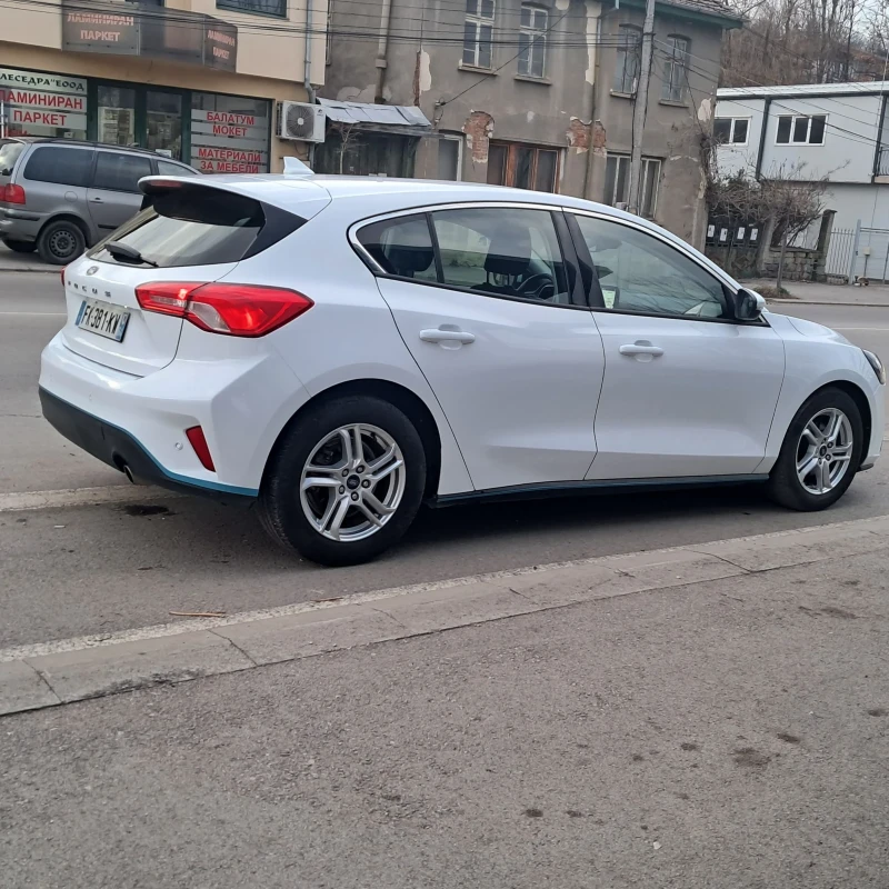Ford Focus 1.5TDCI 120к.с.АВТОМАТ, снимка 7 - Автомобили и джипове - 53010971