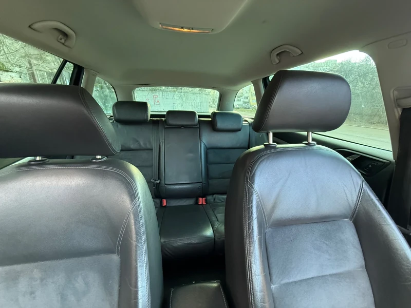 Skoda Octavia Scout , снимка 9 - Автомобили и джипове - 53112337