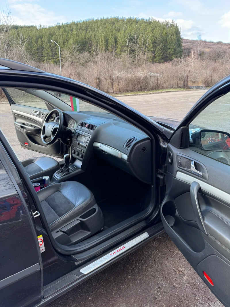 Skoda Octavia Scout , снимка 6 - Автомобили и джипове - 53112337