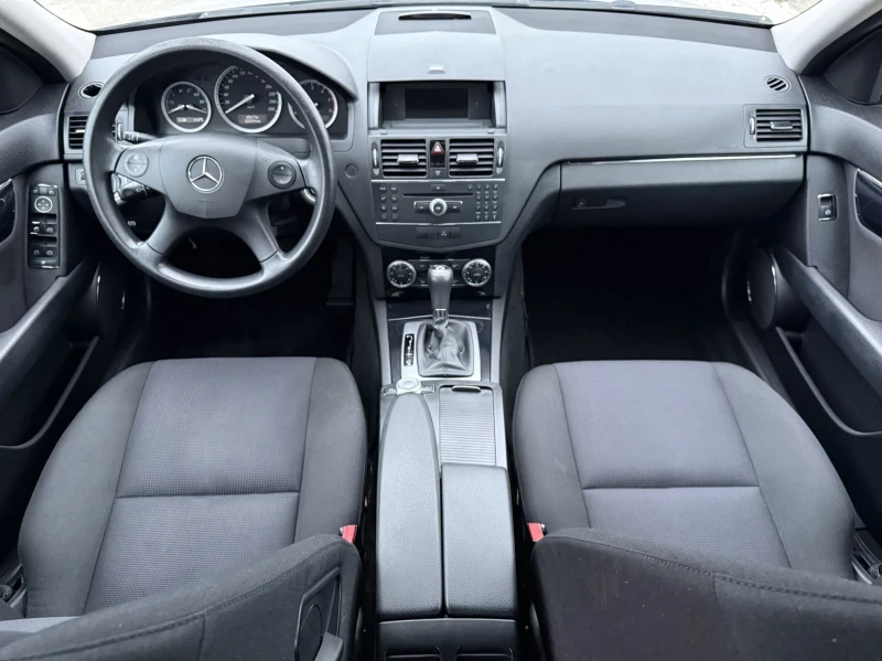 Mercedes-Benz C 220 CDI 170к.с 646 / AVTOMAT / PARKTRONIC / AVTOPILOT, снимка 8 - Автомобили и джипове - 53395604