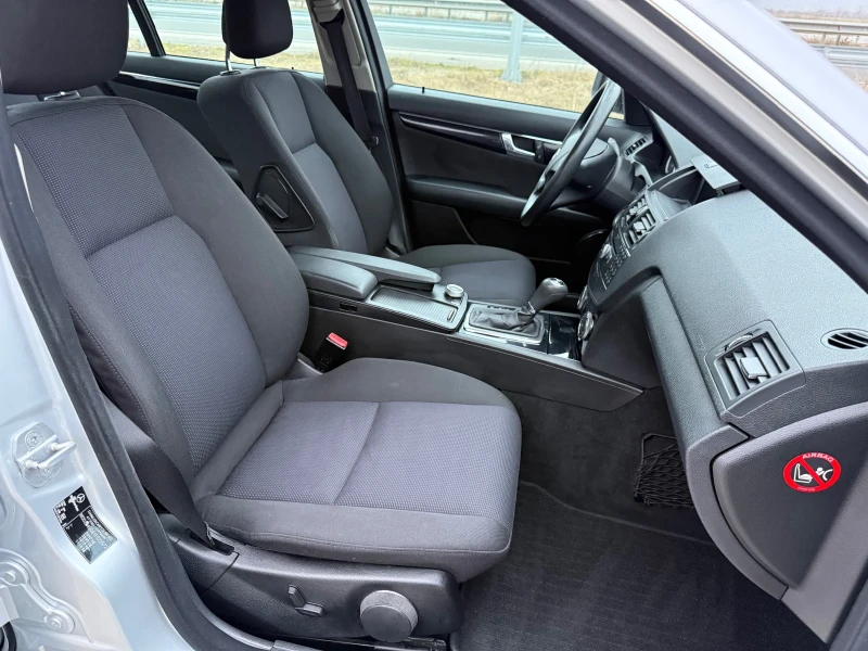 Mercedes-Benz C 220 CDI 170к.с 646 / AVTOMAT / PARKTRONIC / AVTOPILOT, снимка 12 - Автомобили и джипове - 53395604