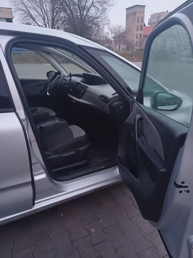 Citroen C4 Picasso 1.6 HDI, снимка 12 - Автомобили и джипове - 53480758