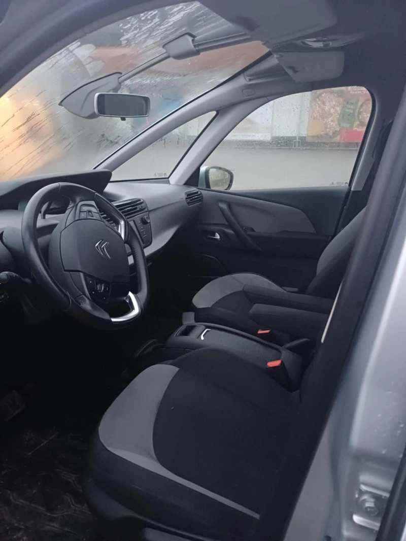 Citroen C4 Picasso 1.6 HDI, снимка 15 - Автомобили и джипове - 53480758