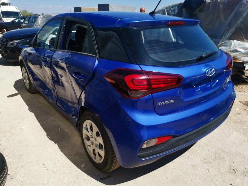 Hyundai I20 1.25i, снимка 3 - Автомобили и джипове - 36654271