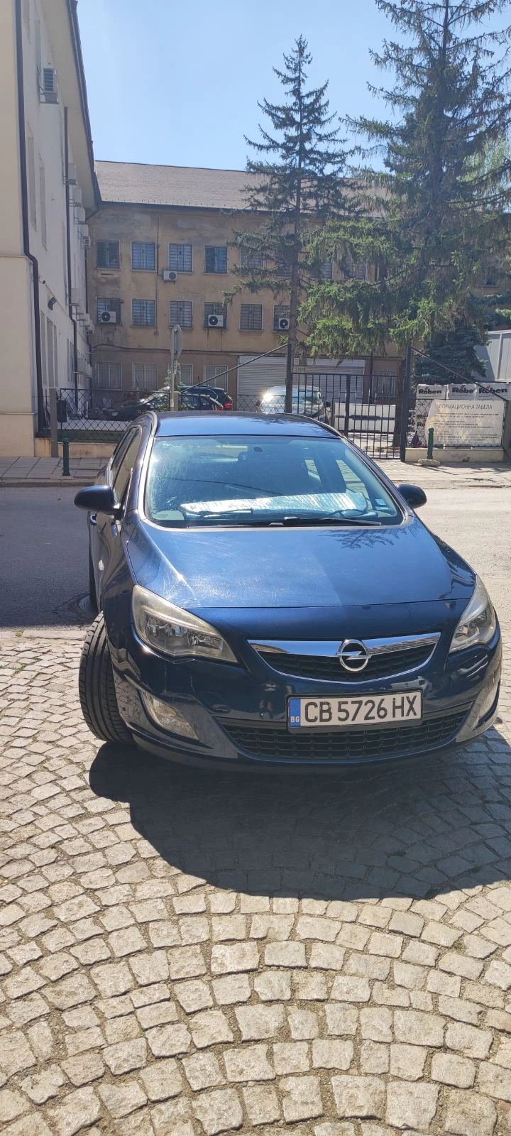 Opel Astra, снимка 1 - Автомобили и джипове - 49051500