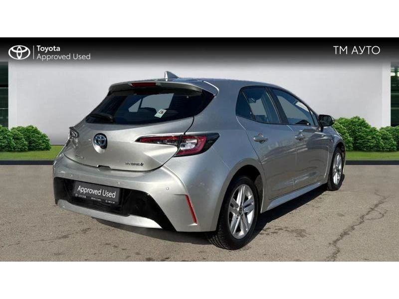 Toyota Corolla HB 1.8HSD DYNAMIC BUSINESS, снимка 17 - Автомобили и джипове - 49449510