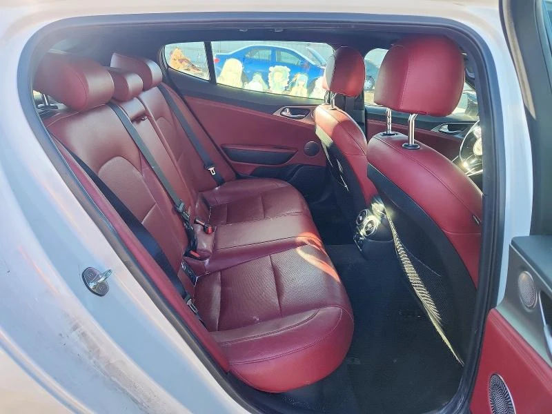 Kia Stinger 2018 KIA STINGER GT1 - изображение 10