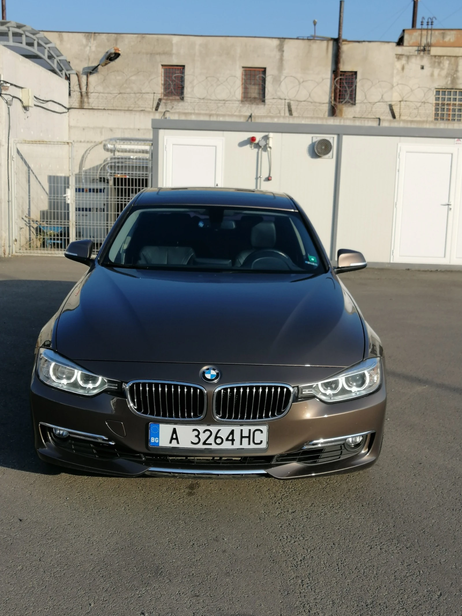 BMW 328 xDrive Luxury Line - изображение 5