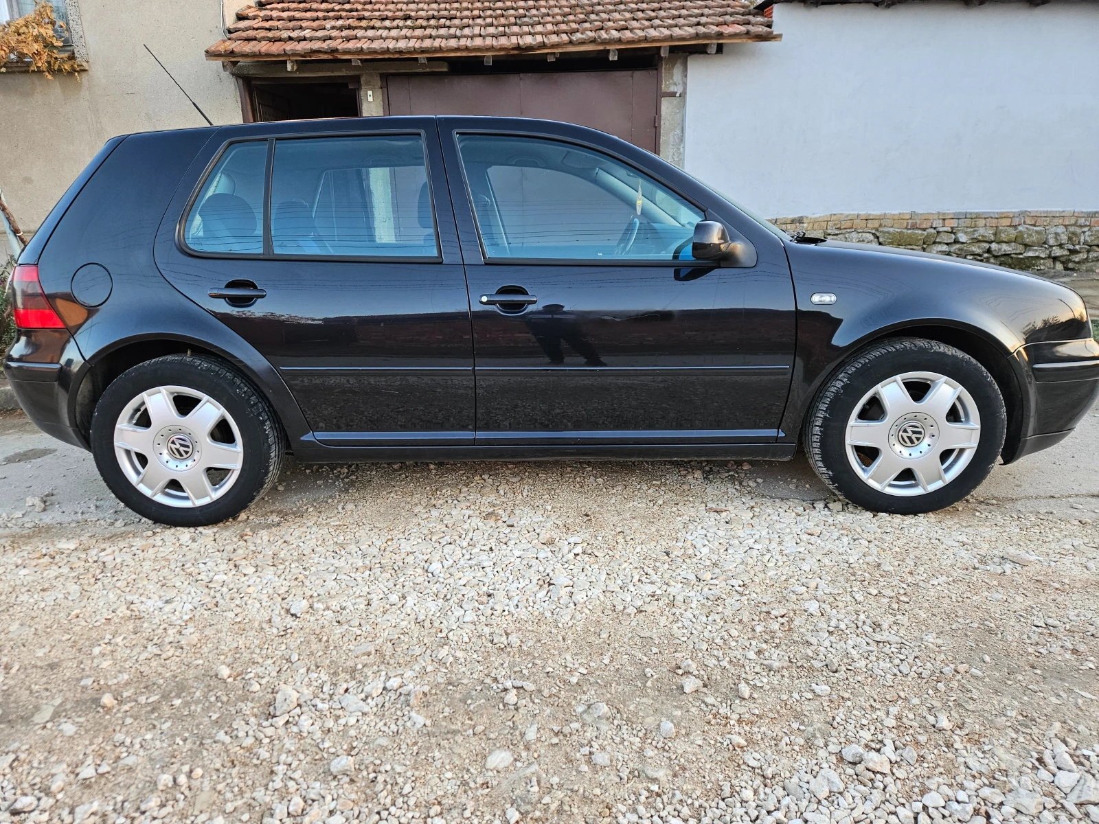 VW Golf 1.9 TDI, AHF - изображение 2