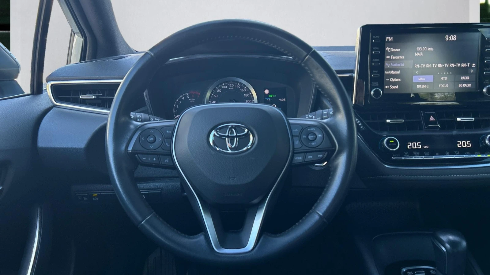 Toyota Corolla Месечна вноска от 400 лв. - изображение 9