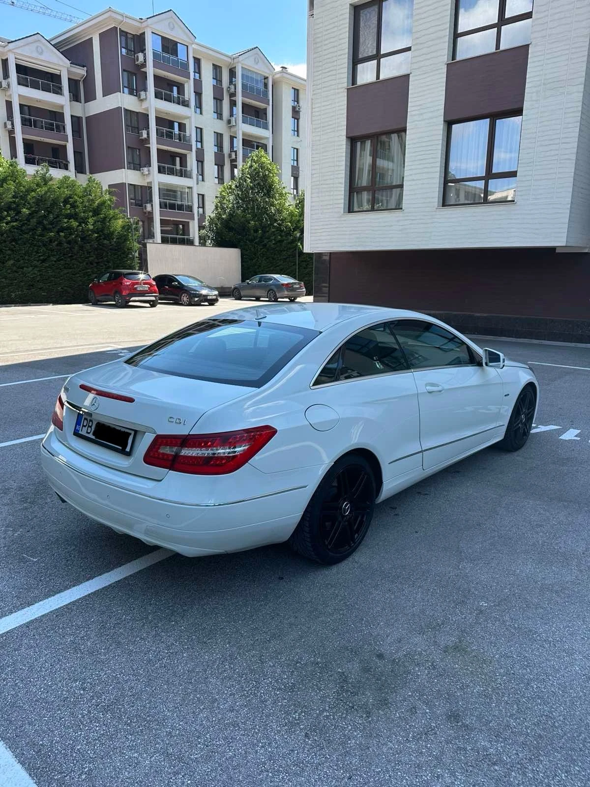 Mercedes-Benz E 220 cdi Avantgarde - изображение 7