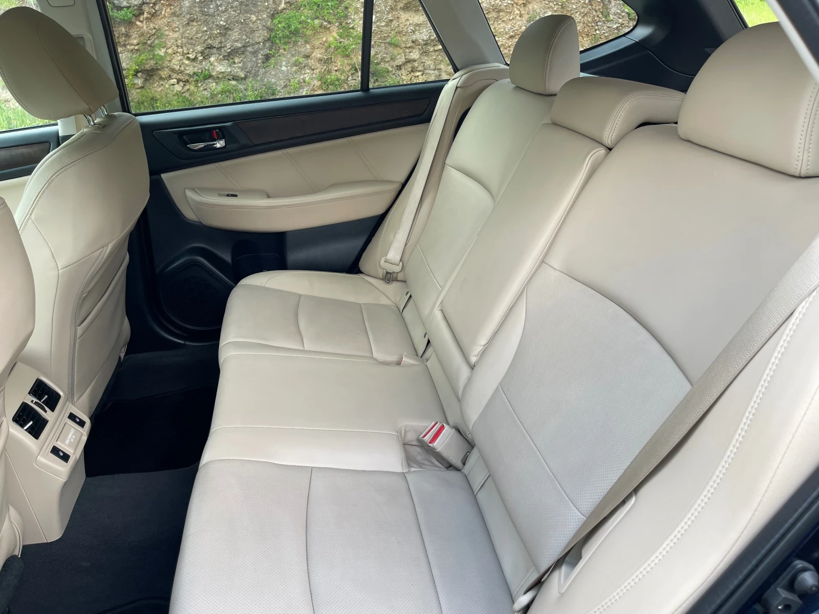 Subaru Outback Subaru Outback Touring - изображение 9