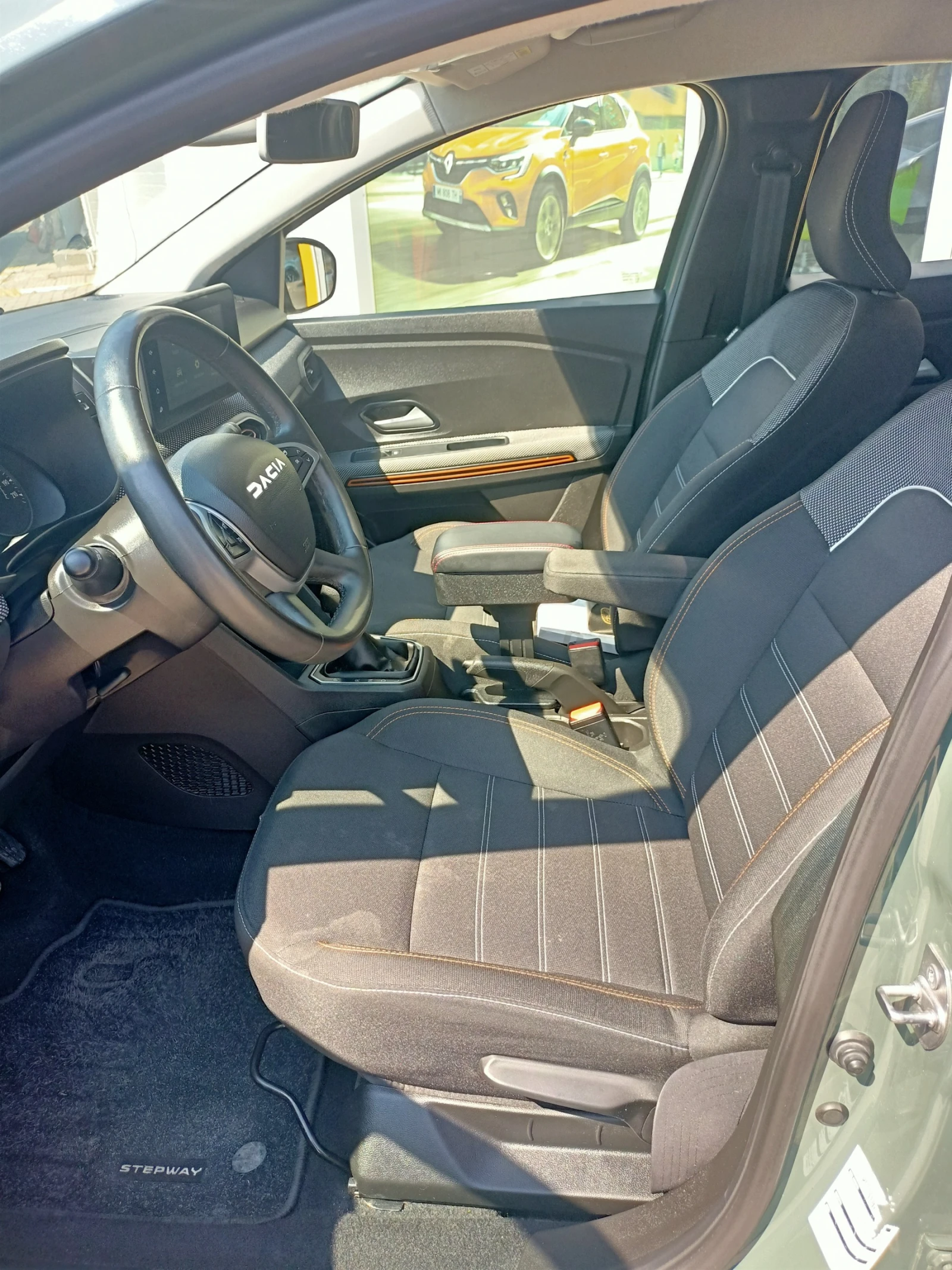 Dacia Sandero III, 1990лв за получаване, 1.0 TCe Stepway CVT - изображение 7