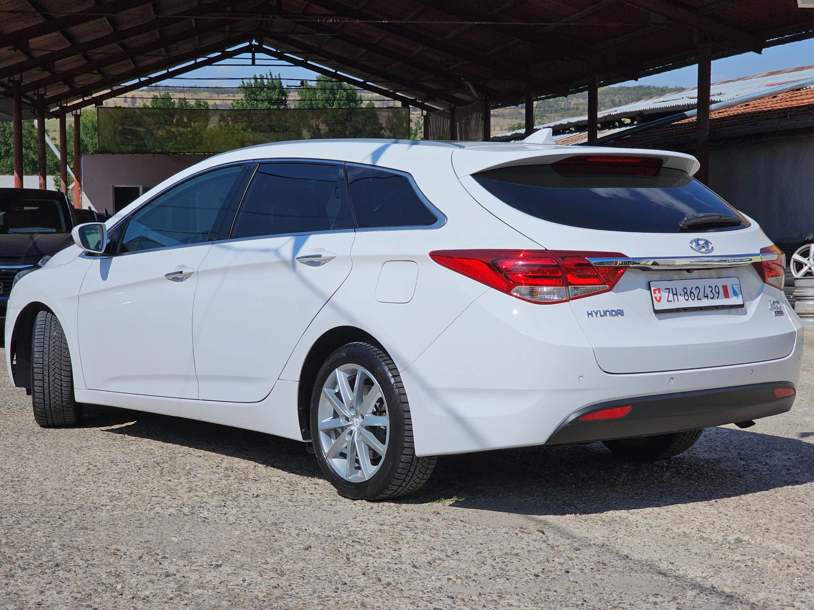 Hyundai I40 1.7 CRDI/Vertex/Швейцария - изображение 3