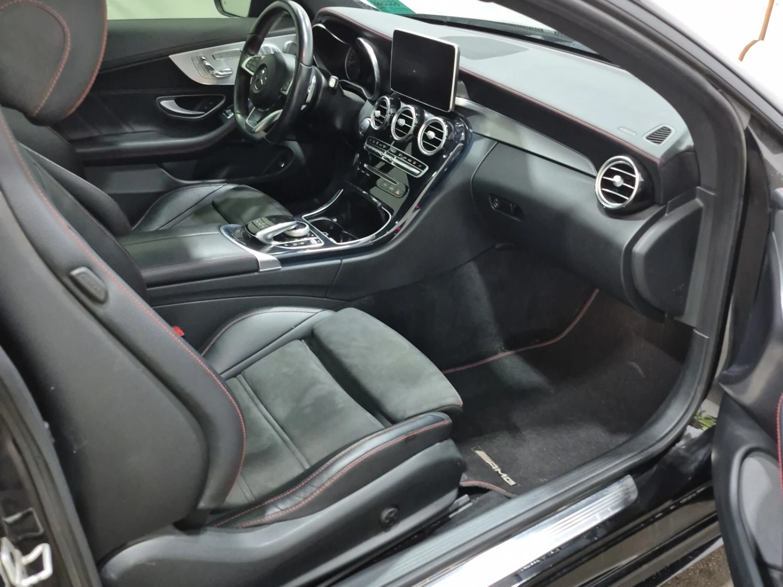 Mercedes-Benz C 43 AMG * * CARFAX * * АВТО КРЕДИТ * *  - изображение 8