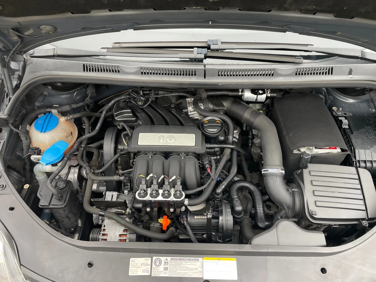 VW Golf Plus  1.6 BiFuel 102 HIGHLINE | Mobile.bg   16