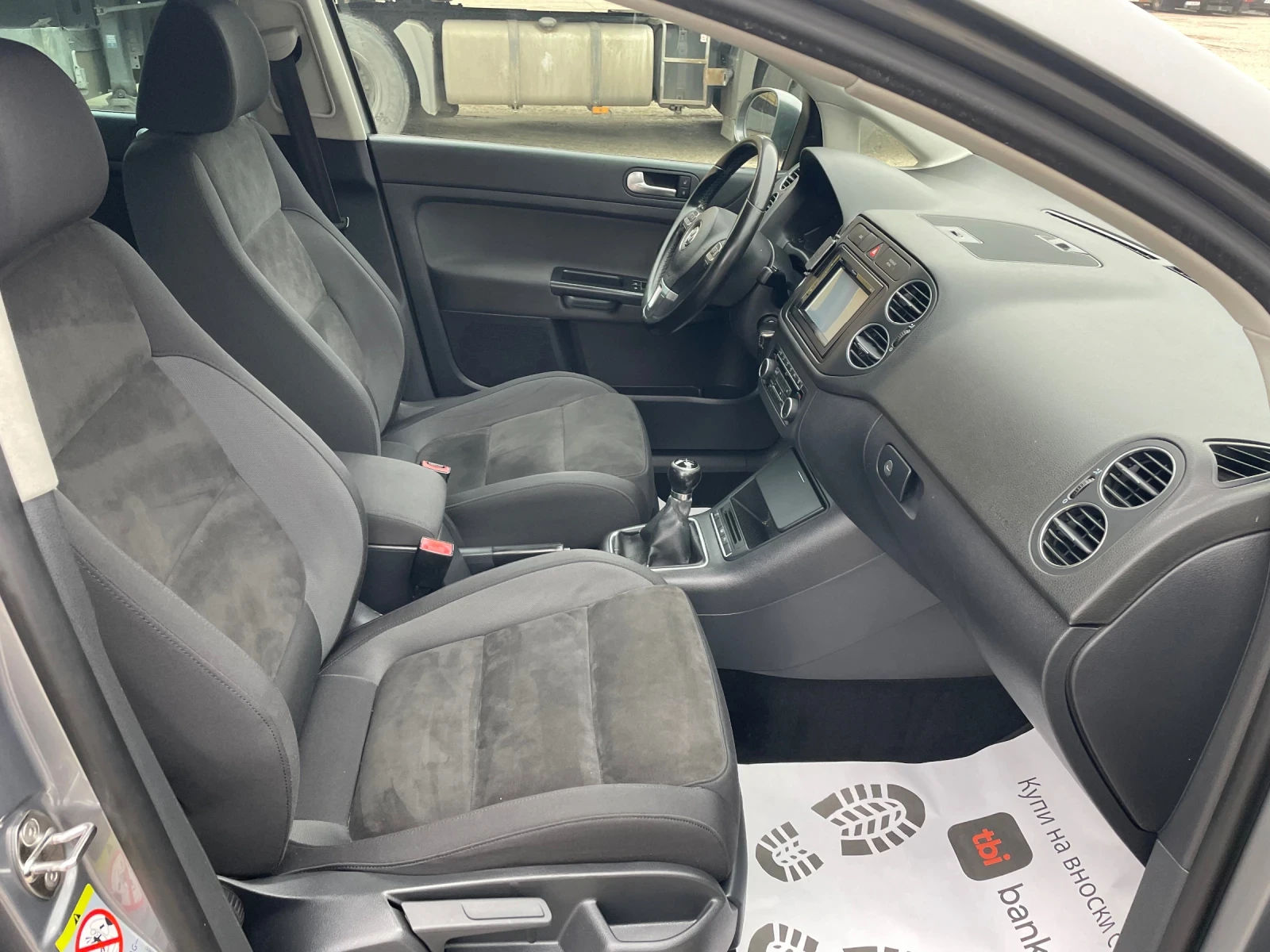 VW Golf Plus  1.6 BiFuel 102 HIGHLINE | Mobile.bg   11