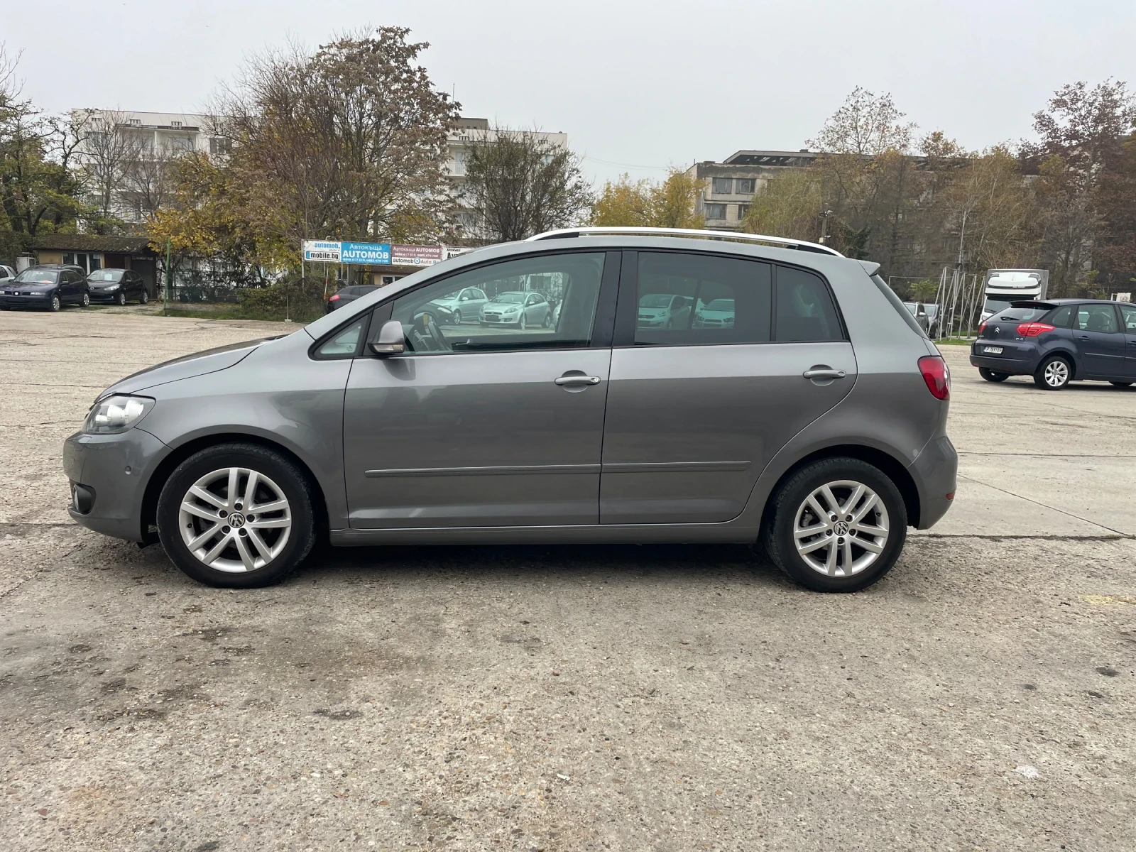 VW Golf Plus  1.6 BiFuel 102кс HIGHLINE - изображение 3