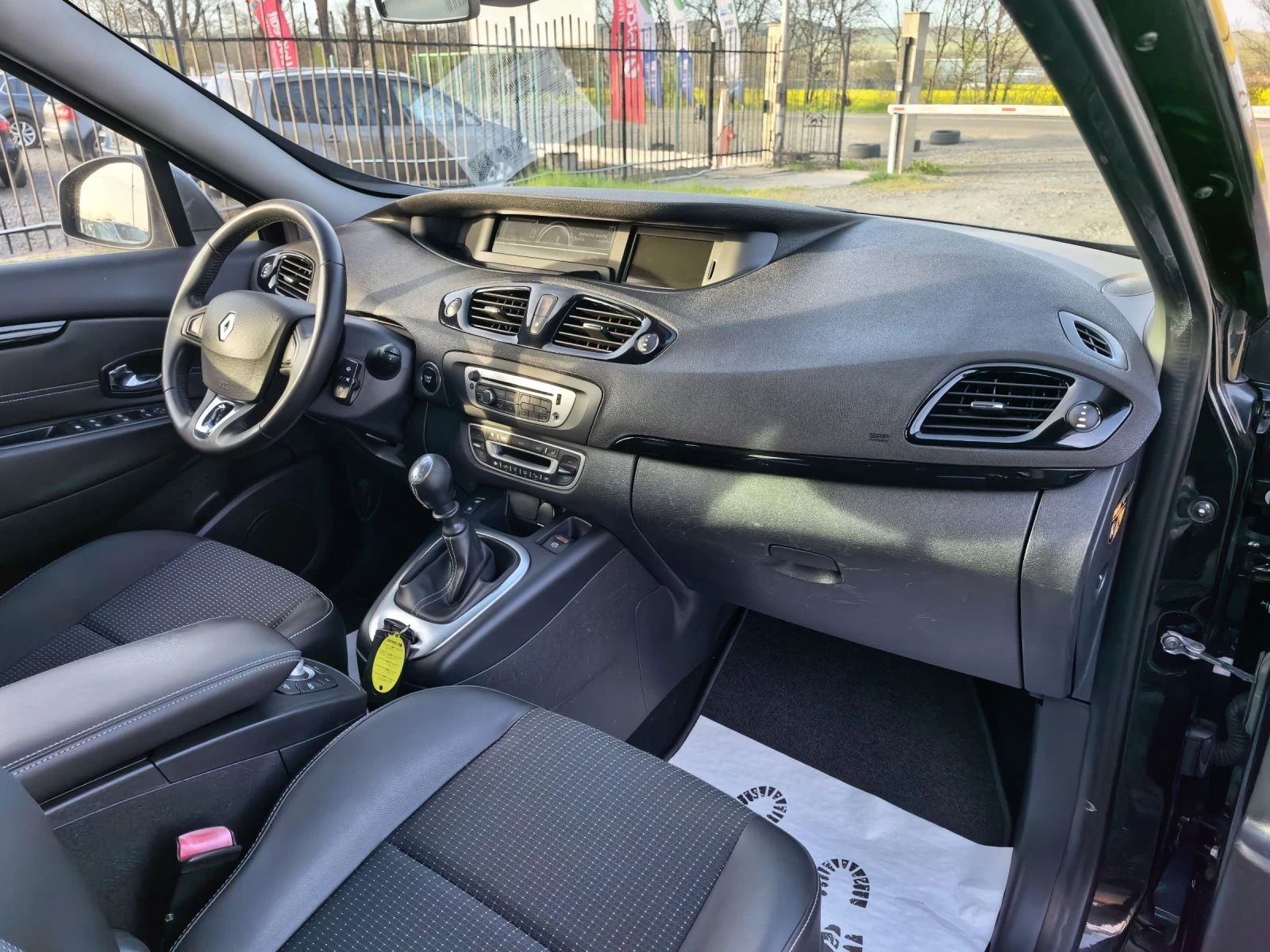 Renault Scenic 1, 5dci-X-Mod, снимка 10 - Автомобили и джипове - 52528073