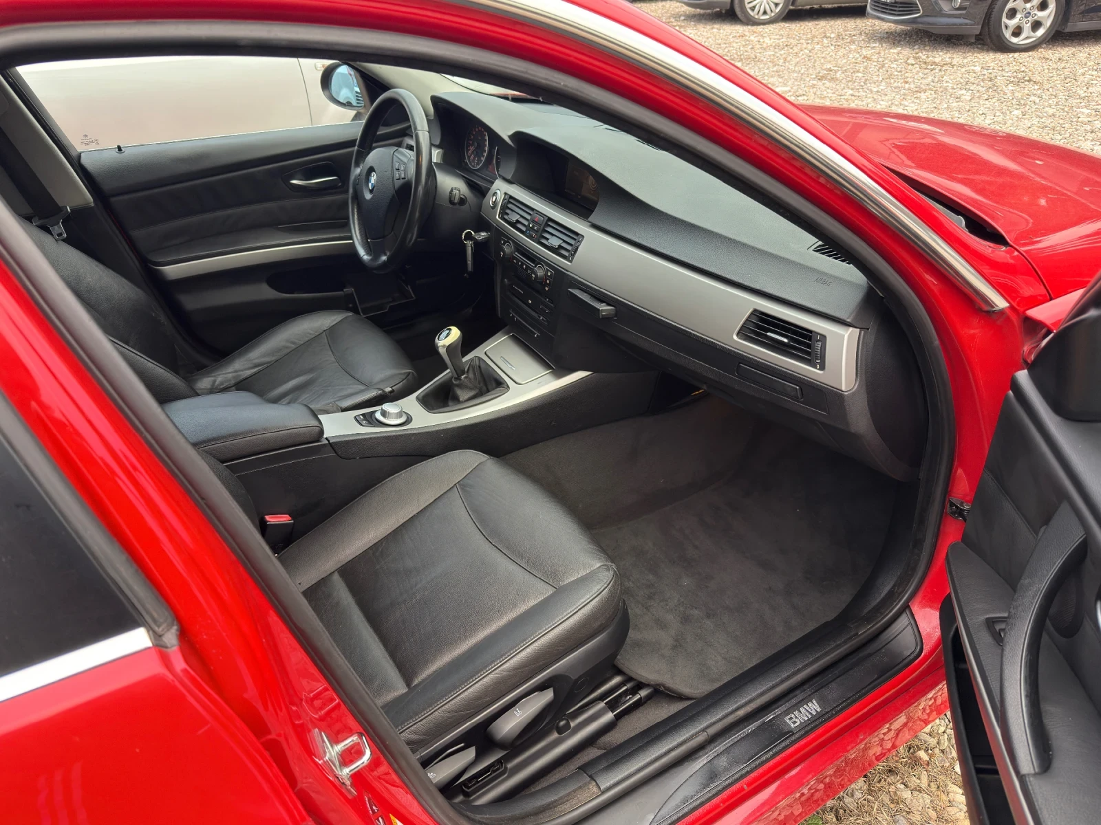 BMW 330 3.0 D - изображение 9