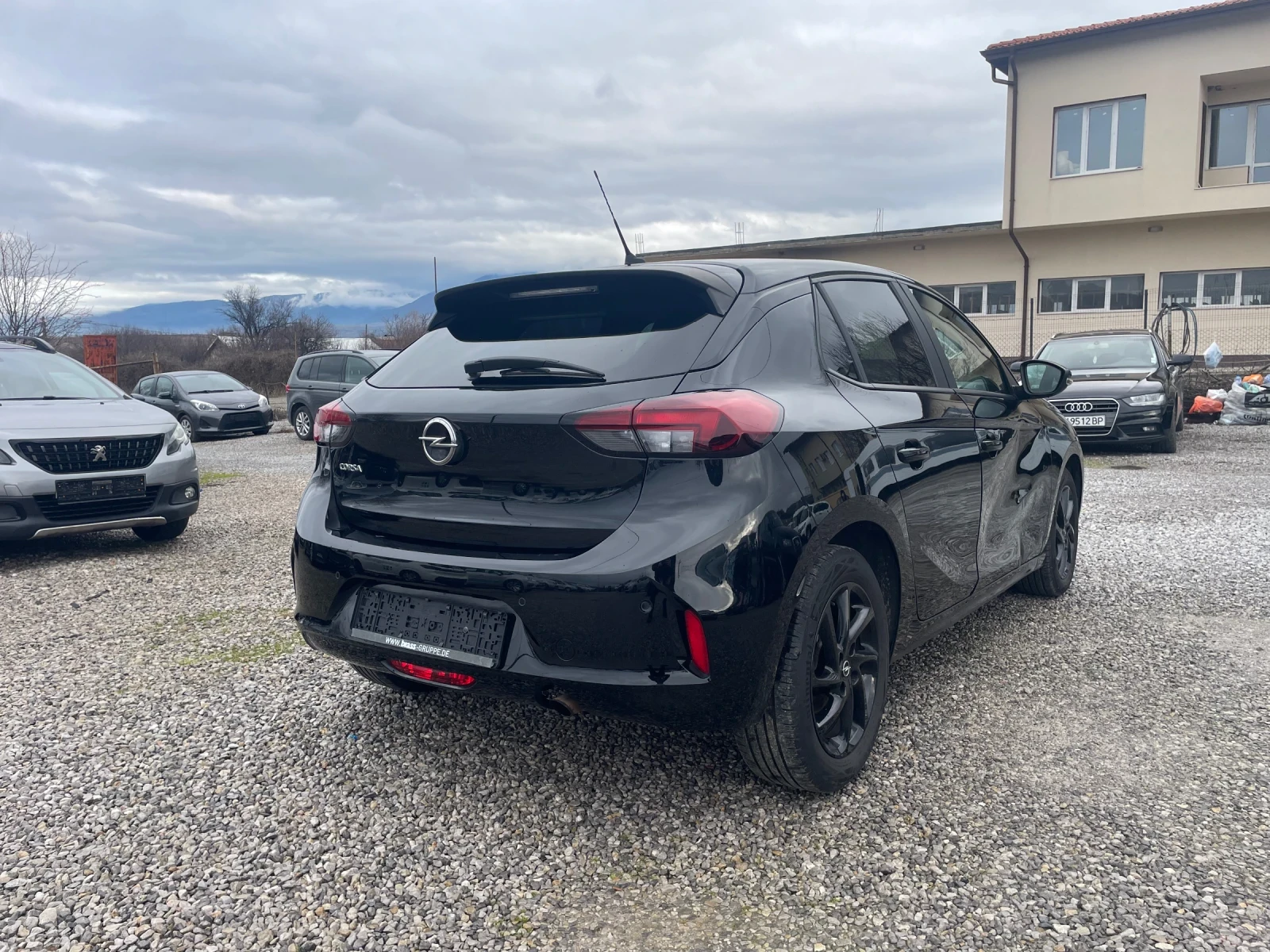 Opel Corsa 1.2 - изображение 6