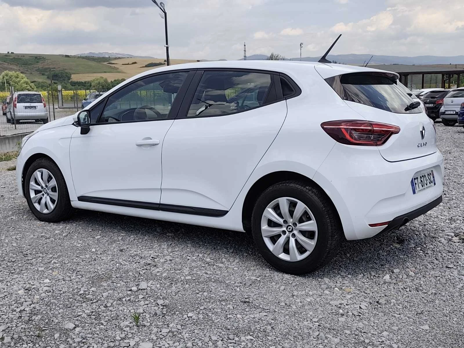 Renault Clio euro 6, снимка 6 - Автомобили и джипове - 55023990