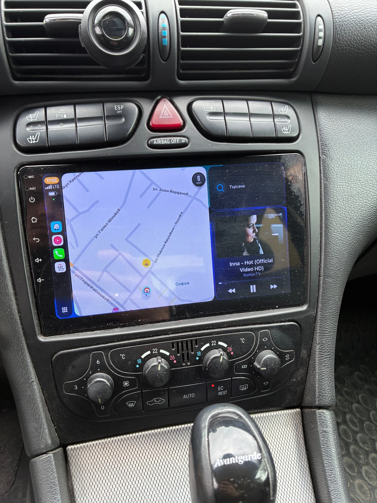 Mercedes-Benz C 220, снимка 11 - Автомобили и джипове - 54270820