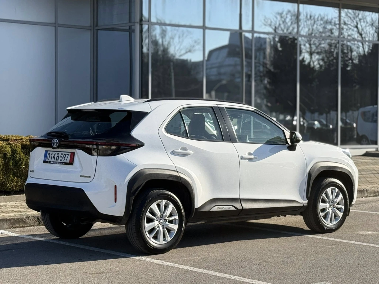 Toyota Yaris Cross Hybrid / 2022 / ������ / ��������� | Mobile.bg � ����������� 4