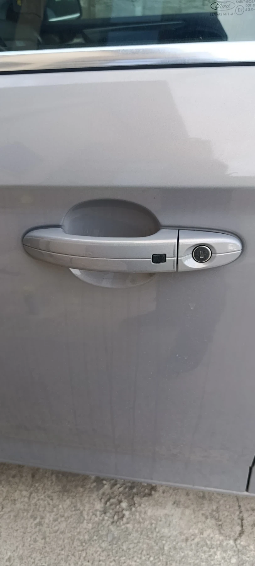 Ford Mondeo, снимка 14 - Автомобили и джипове - 54381722