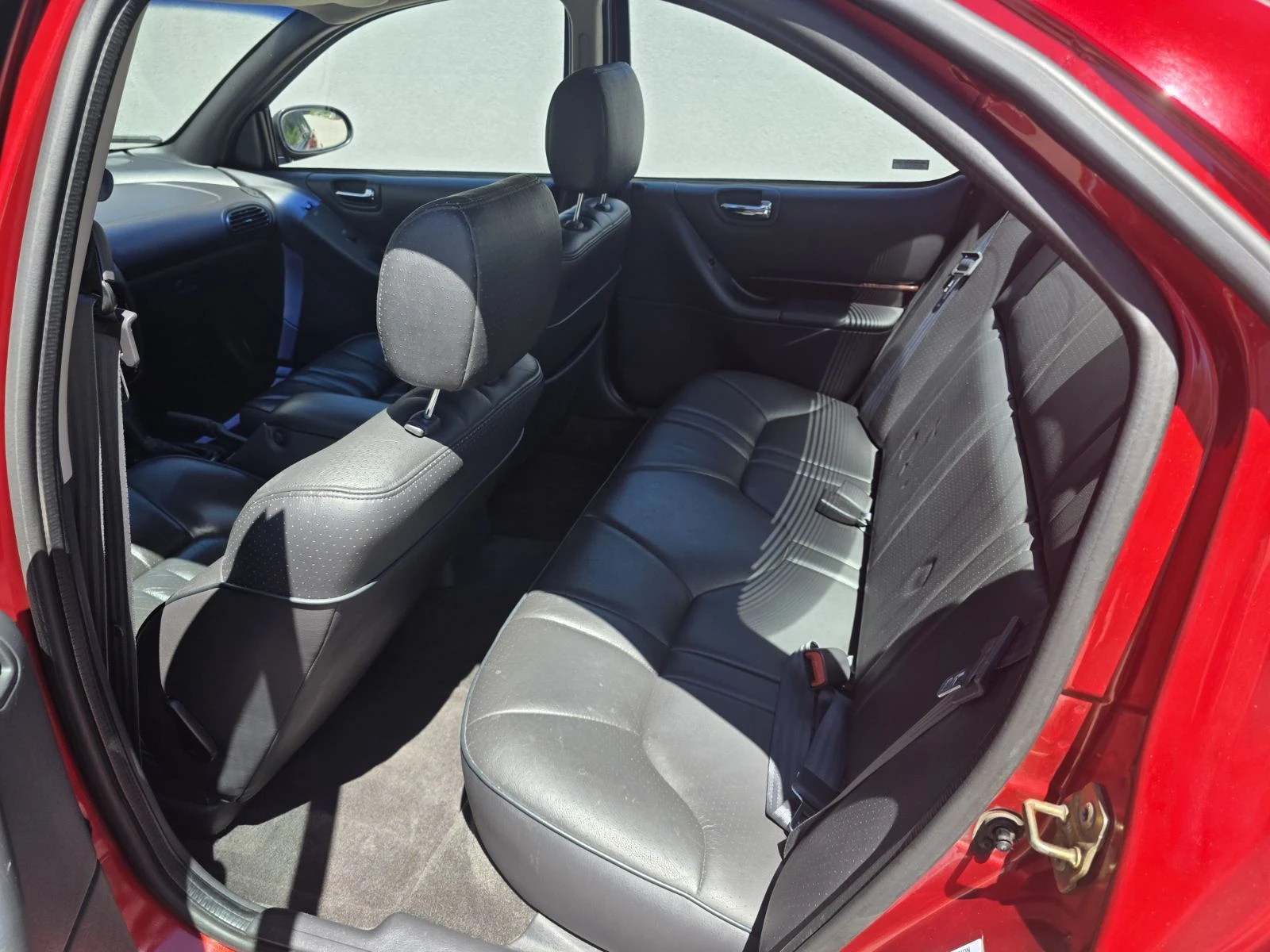 Chrysler Stratus 2.5L, снимка 15 - Автомобили и джипове - 54564250
