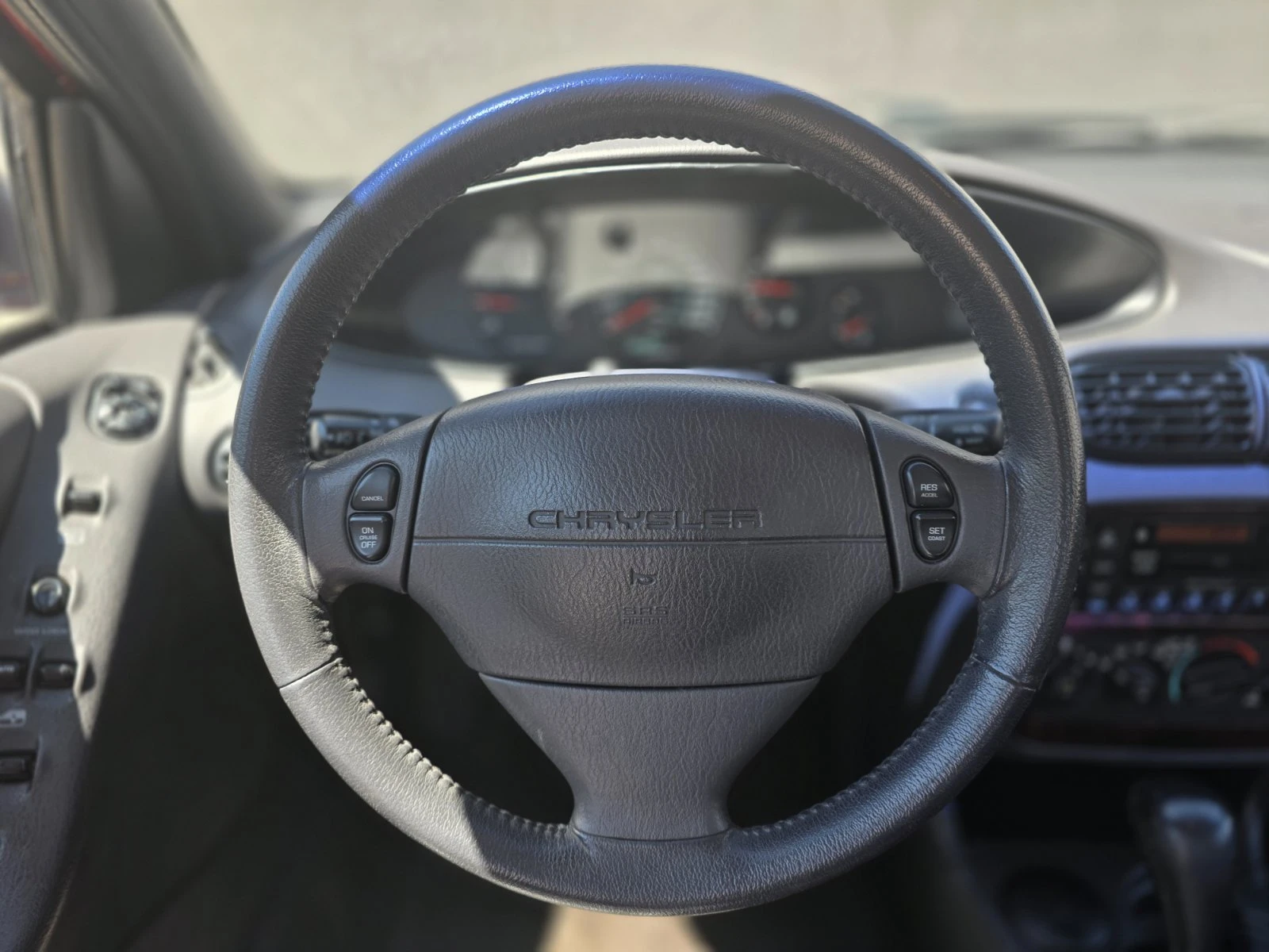 Chrysler Stratus 2.5L, снимка 12 - Автомобили и джипове - 54564250