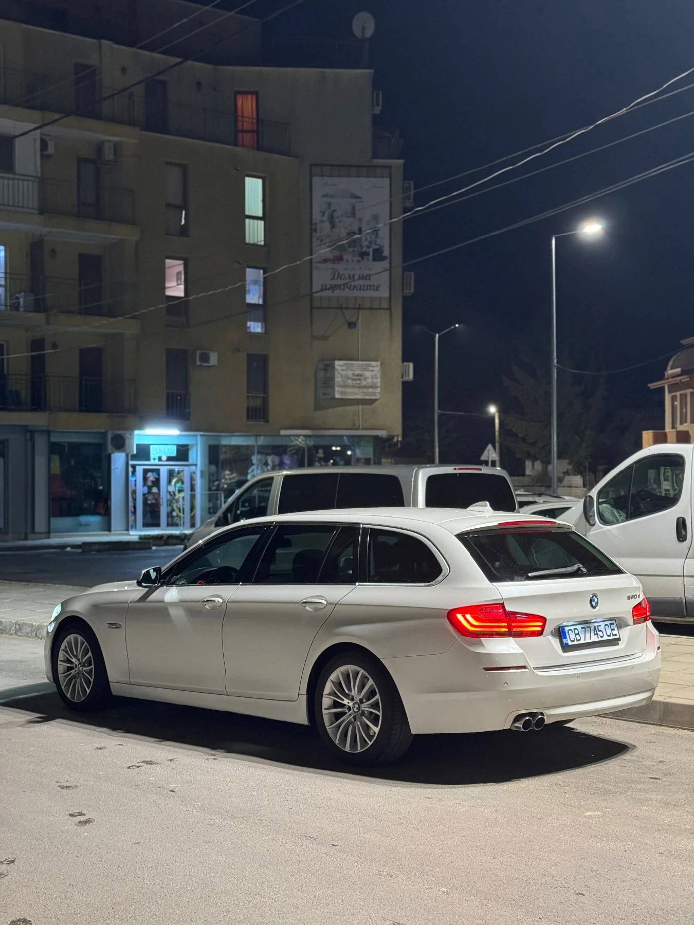BMW 520, снимка 3 - Автомобили и джипове - 54635243