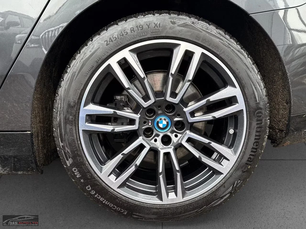 BMW 550 e/xDRIVE/489HP/M SPORT/PANO/360/PRO/MEMO/HUD/541z, снимка 6 - Автомобили и джипове - 55172049