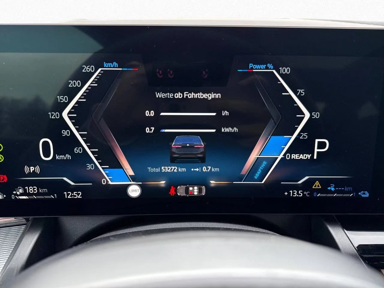 BMW 550 e/xDRIVE/489HP/M SPORT/PANO/360/PRO/MEMO/HUD/541z, снимка 11 - Автомобили и джипове - 55172049