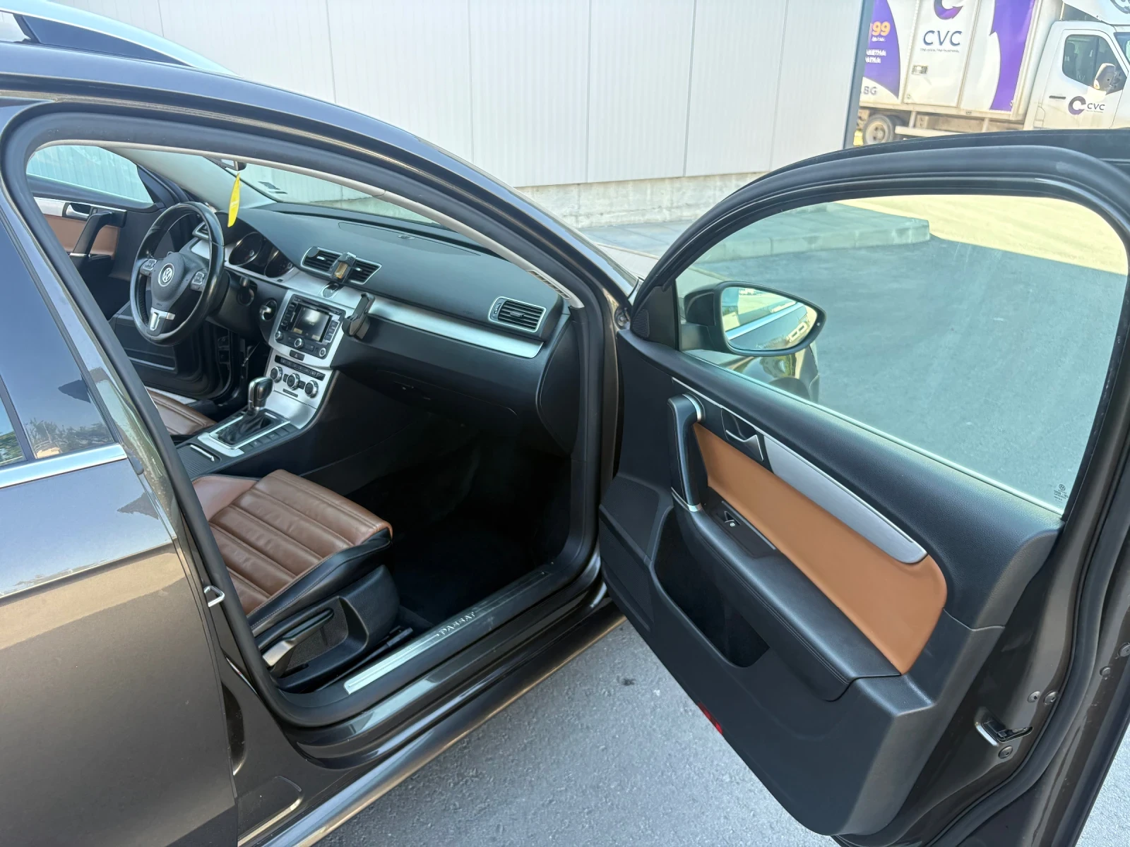 VW Passat, снимка 13 - Автомобили и джипове - 55781987