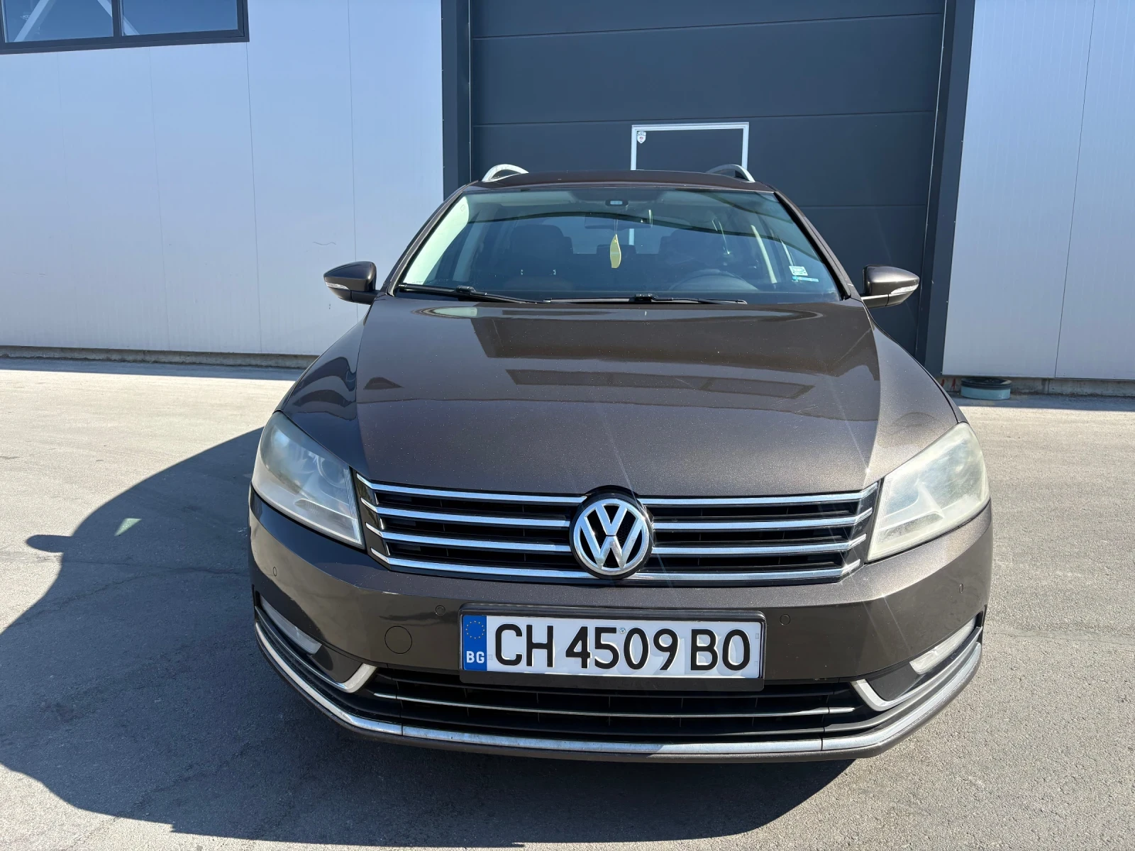 VW Passat, снимка 5 - Автомобили и джипове - 55781987