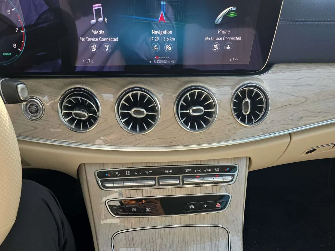 Mercedes-Benz E 450 * Cabriolet * CARFAX * Без инциденти * , снимка 7 - Автомобили и джипове - 55625158