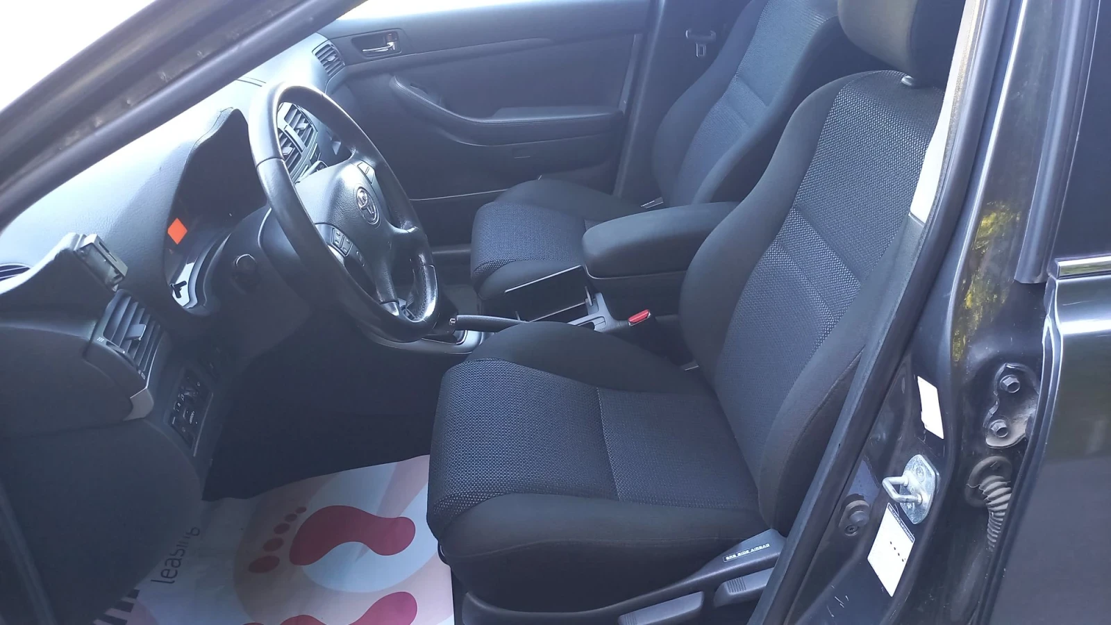 Toyota Avensis 2.0d4d 126к.с , снимка 10 - Автомобили и джипове - 55982391